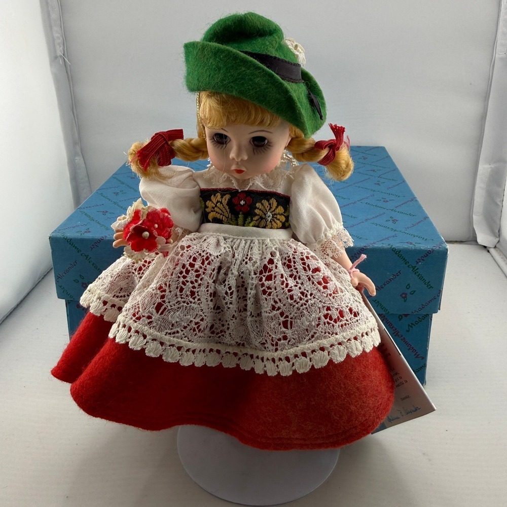 Madame Alexander Switzerland Doll International Collection 8in Red Green